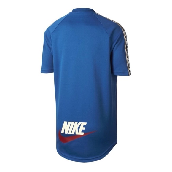 Nike Sportswear® Loose Fit Raglan Sleeve Drop Taped Tee in Blue Size Medium - Picture 2 of 7